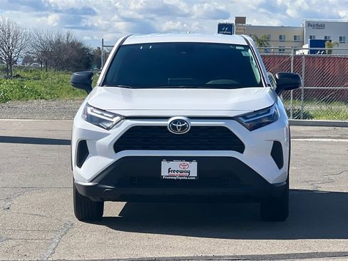 Used 2025 Toyota RAV4 LE image 11