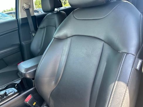 Used 2023 Kia Sportage EX FWD image 32