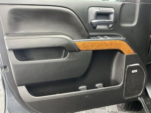 Used 2019 Chevrolet Silverado 3500 High Country w/ Duramax Plus Package image 13