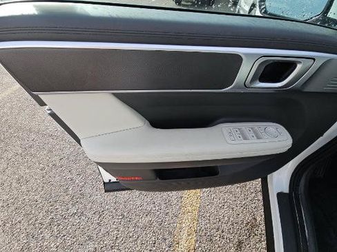 Used 2025 Hyundai Santa Fe SEL FWD image 22