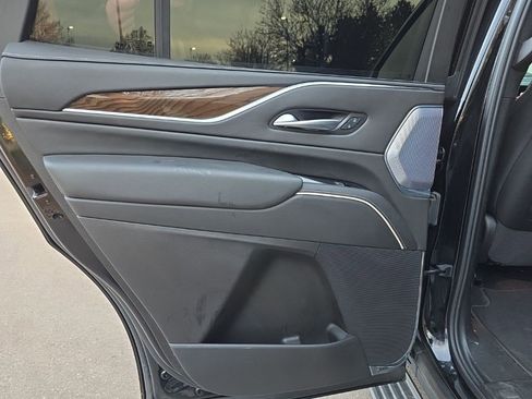 Certified 2024 Cadillac Escalade Sport Platinum image 22