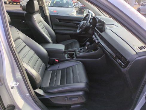 Used 2025 Honda CR-V EX-L image 33