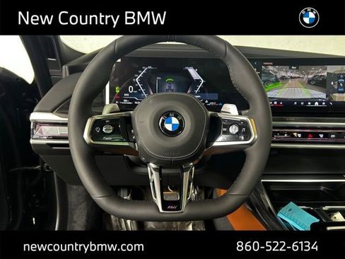 New 2026 BMW 760i xDrive w/ Premium Package image 15