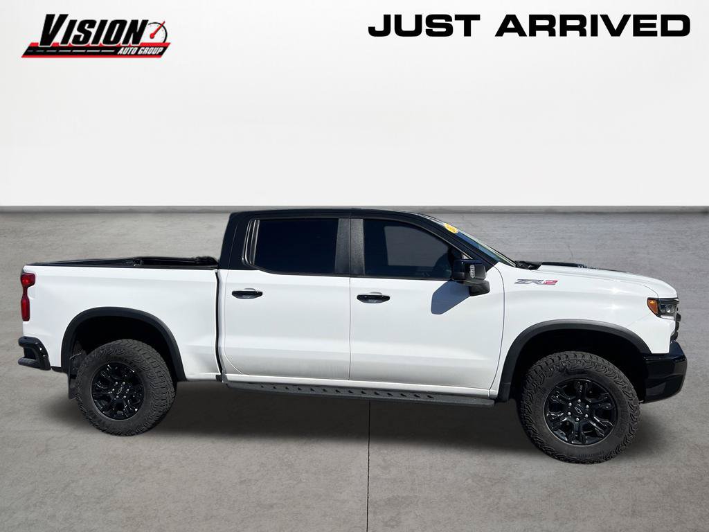 Used 2024 Chevrolet Silverado 1500 ZR2 w/ Technology Package AWD/4WD image 6