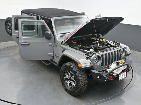 Used 2021 Jeep Wrangler Unlimited Rubicon w/ LED Lighting Group AWD/4WD image 45