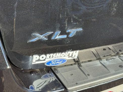 Used 2022 Ford Explorer XLT w/ Equipment Group 202A image 18