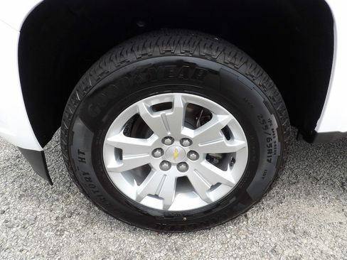 Used 2022 Chevrolet Colorado LT w/ Fleet Safety Package RWD image 41
