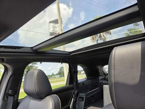 New 2025 MAZDA CX-70 Plug-In Hybrid w/ Premium Plus image 14