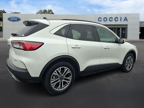 Certified 2022 Ford Escape SEL image 4