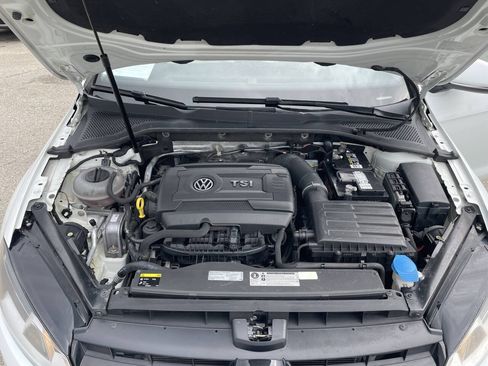 Used 2015 Volkswagen Golf SE FWD image 39