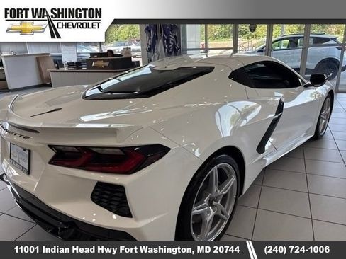 Used 2024 Chevrolet Corvette Stingray Premium Conv w/ Stealth Interior Trim Package RWD image 4