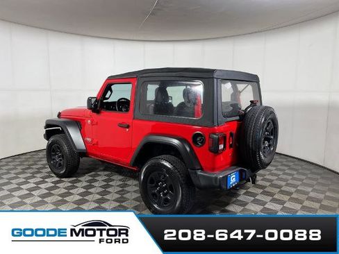 Used 2020 Jeep Wrangler Sport image 5