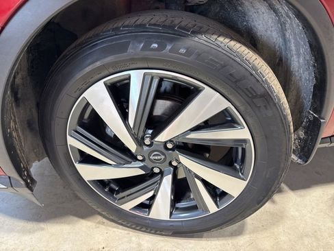 Used 2023 Nissan Murano SL AWD/4WD image 2