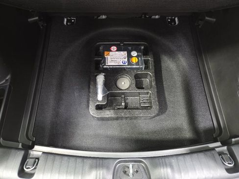 Used 2024 Jeep Compass Limited AWD/4WD image 36