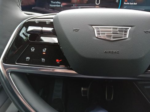 New 2026 Cadillac Vistiq Luxury image 22