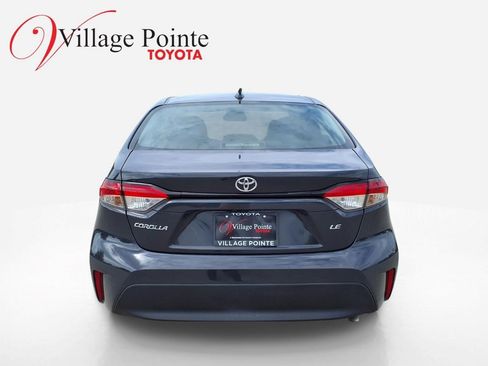 Used 2024 Toyota Corolla LE FWD image 4