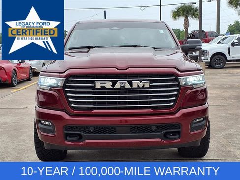 Used 2025 RAM 1500 Laramie AWD/4WD image 6