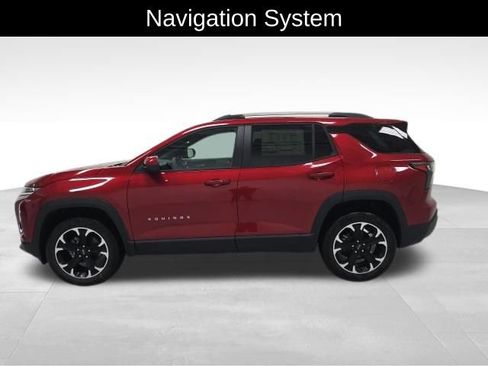 New 2026 Chevrolet Equinox LT image 2