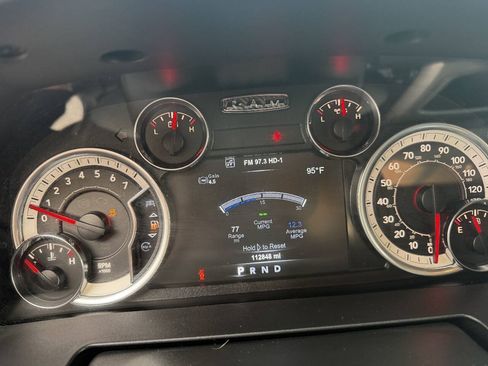 Used 2018 RAM 1500 Big Horn AWD/4WD image 11