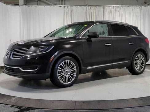Used 2017 Lincoln MKX Reserve w/ Lincoln MKX Climate Package image 5