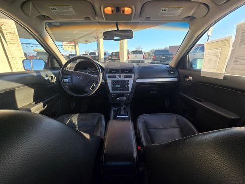 Used 2009 Ford Fusion SEL image 11