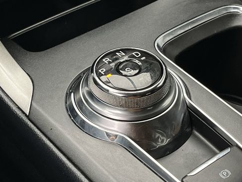 Used 2017 Ford Fusion SE image 21