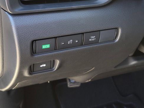 New 2025 Nissan Sentra S image 17