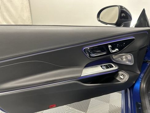 Used 2024 Mercedes-Benz CLE 300 4MATIC Coupe image 14