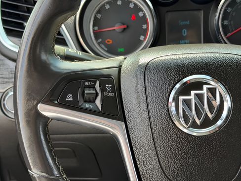 Used 2014 Buick Encore FWD image 37