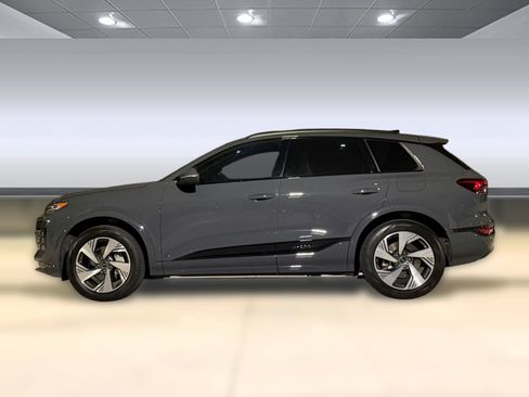 Certified 2025 Audi Q6 e-tron Premium Plus w/ Premium Plus AWD/4WD image 2