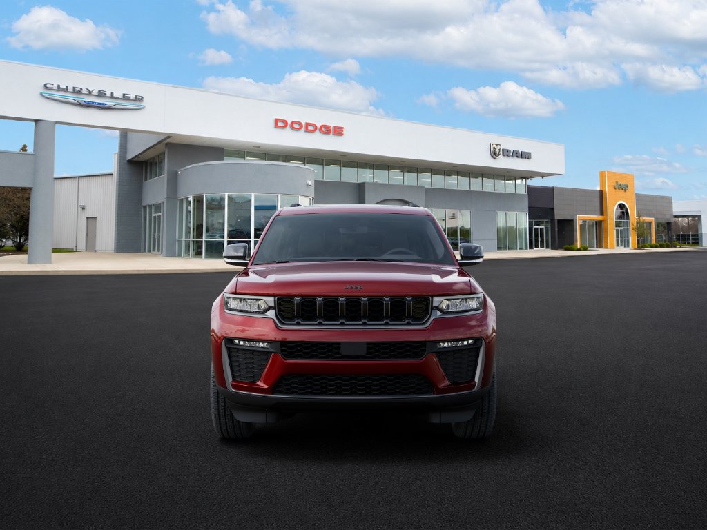 New 2026 Jeep Grand Cherokee L Limited w/ Limited Altitude Package AWD/4WD image 6