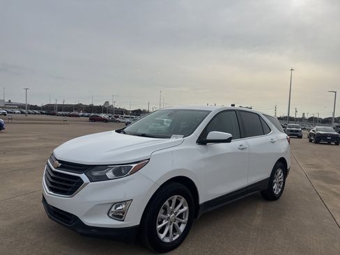 Used 2020 Chevrolet Equinox LT image 8