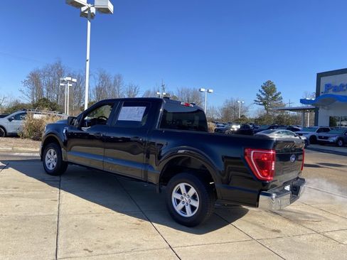 Used 2023 Ford F150 XLT image 7