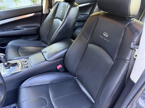 Used 2013 INFINITI G37 x Sedan w/ Premium Pkg AWD/4WD image 16