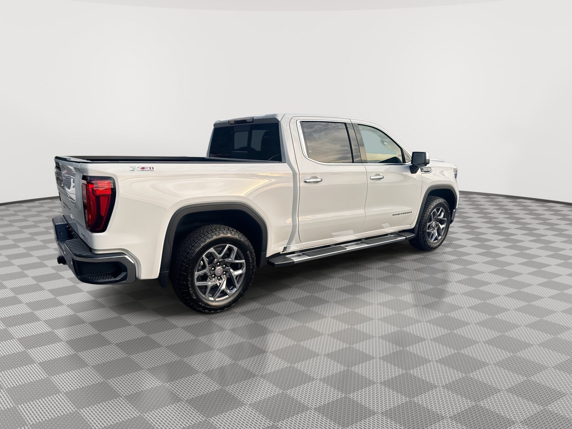 New 2026 GMC Sierra 1500 SLT w/ SLT Premium Plus Package AWD/4WD image 8