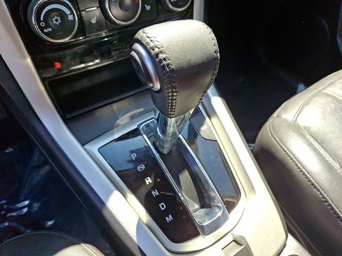 Used 2014 Chevrolet Captiva Sport LT w/ Convenience Package FWD image 12