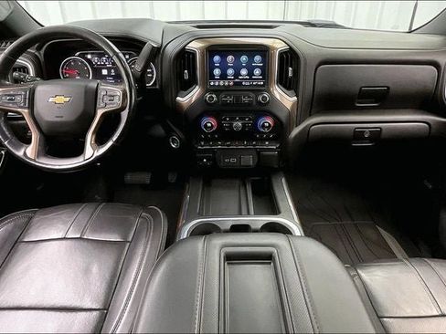 Used 2022 Chevrolet Silverado 3500 High Country AWD/4WD image 15