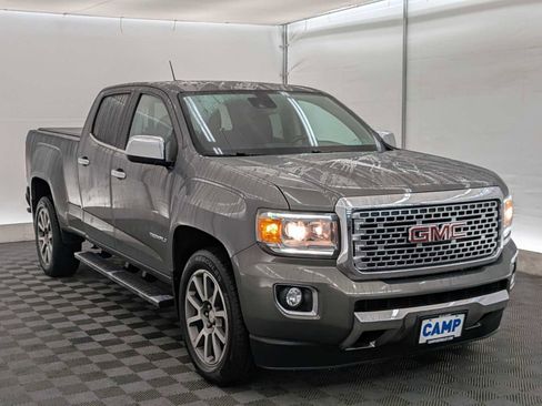 Used 2018 GMC Canyon Denali image 8