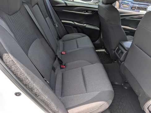 Used 2025 Toyota Camry LE FWD image 12