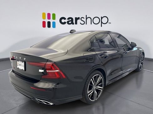 Used 2022 Volvo S60 T8 R-Design AWD/4WD image 5