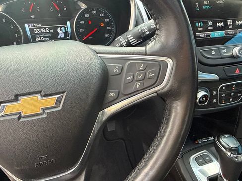 Used 2018 Chevrolet Equinox Premier AWD/4WD image 28