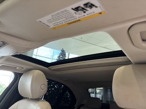 Used 2021 Mercedes-Benz C 300 C 300 image 17