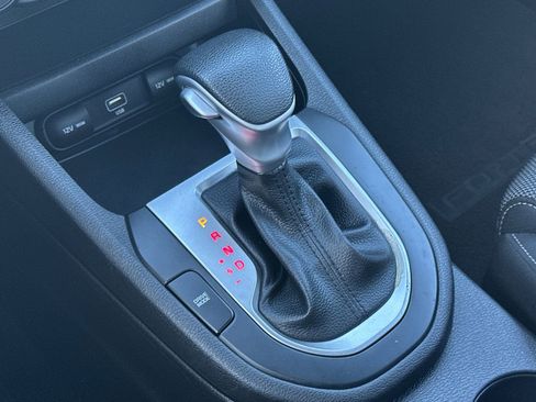 Used 2023 Kia Forte LX image 20