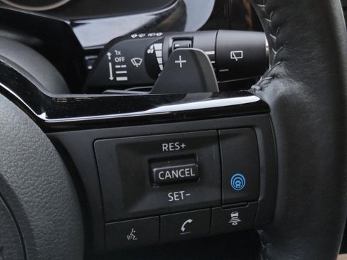 Certified 2023 Nissan Pathfinder SL image 27