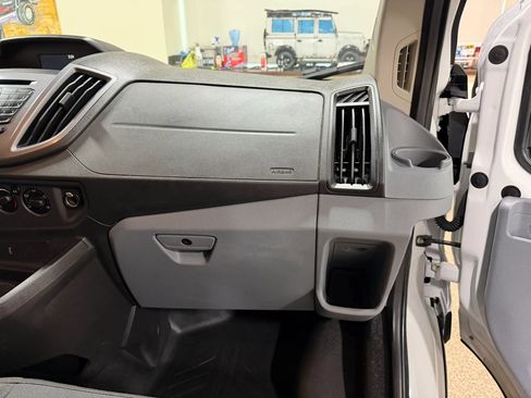 Used 2019 Ford Transit 350 XLT RWD image 36