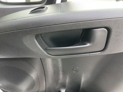 New 2025 RAM ProMaster 2500 w/ Convenience Group image 22