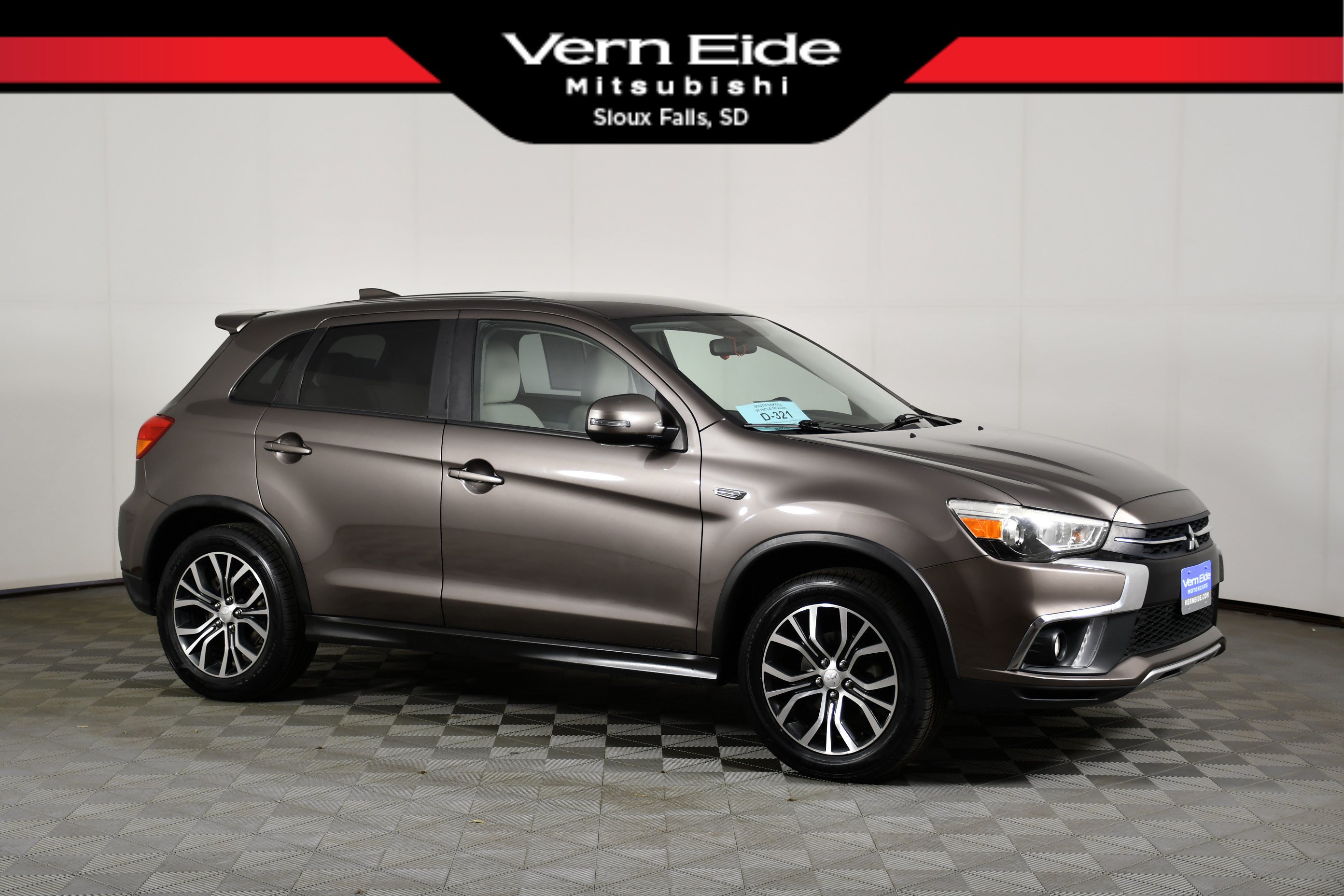 Used 2019 Mitsubishi Outlander Sport SE AWD/4WD image 1