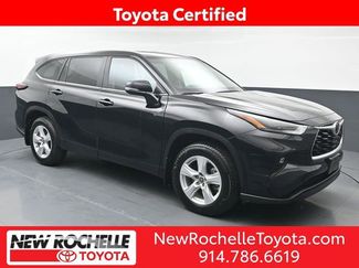 Certified 2025 Toyota Highlander LE video 1