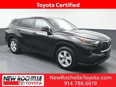 Certified 2025 Toyota Highlander LE