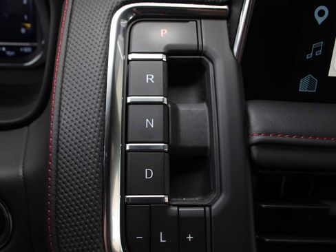 Used 2023 Chevrolet Tahoe RST w/ Luxury Package AWD/4WD image 40